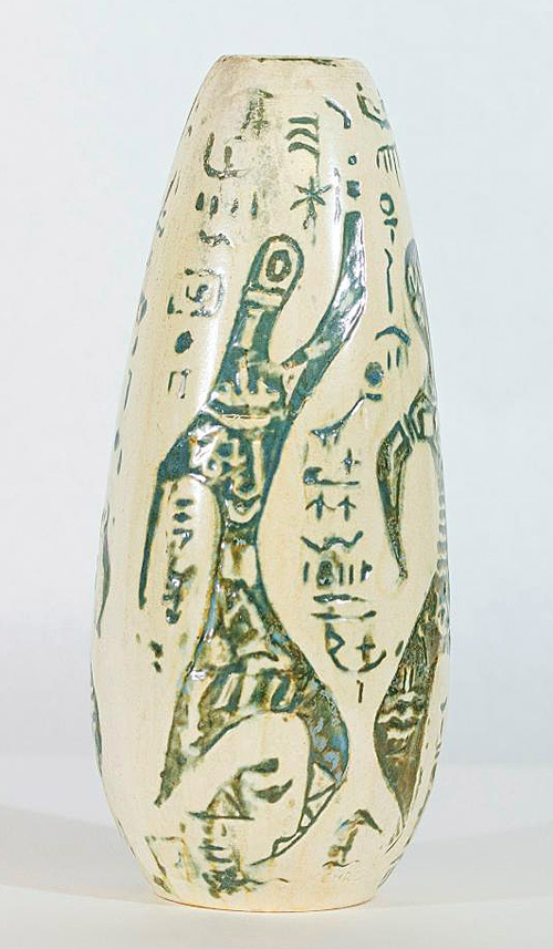 Pottery vase by Tuskegee University students, circa 1950s. 